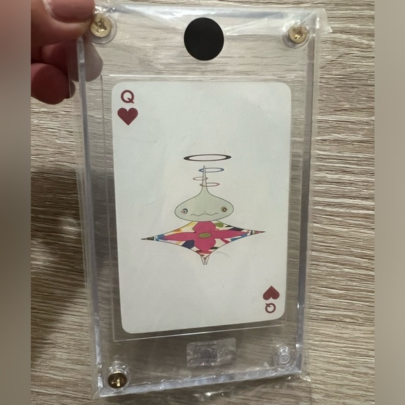 Louis Vuitton Takashi Murakami Queen of Hearts - Picture 3 of 4